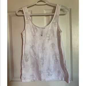White Skull Tank